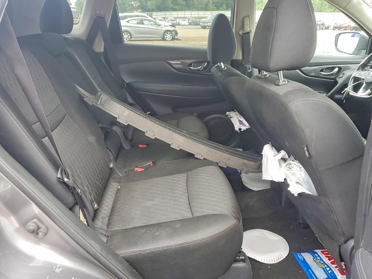 2018 Nissan Rogue S Gray vin: KNMAT2MV2JP608592