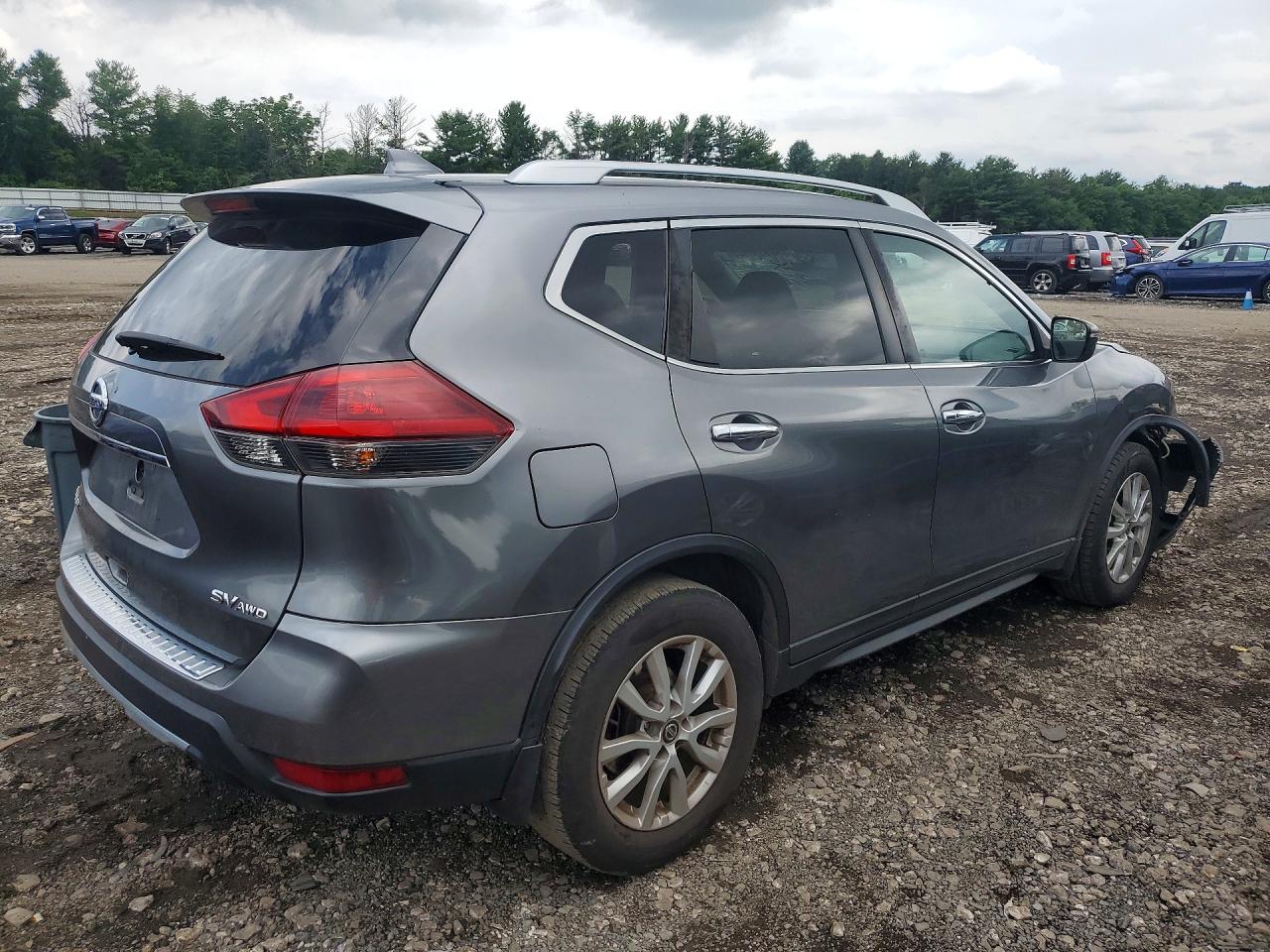 2018 Nissan Rogue S Gray vin: KNMAT2MV2JP608592