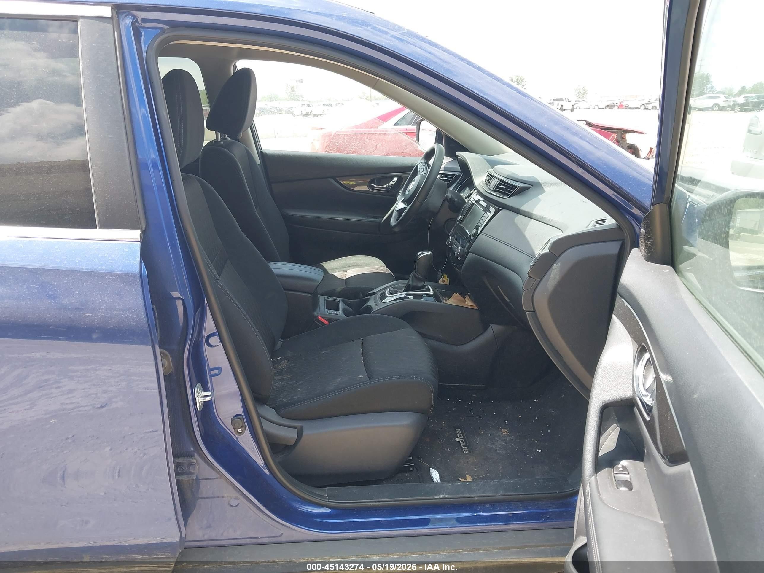 2019 Nissan Rogue Sv Blue vin: KNMAT2MV2KP509854