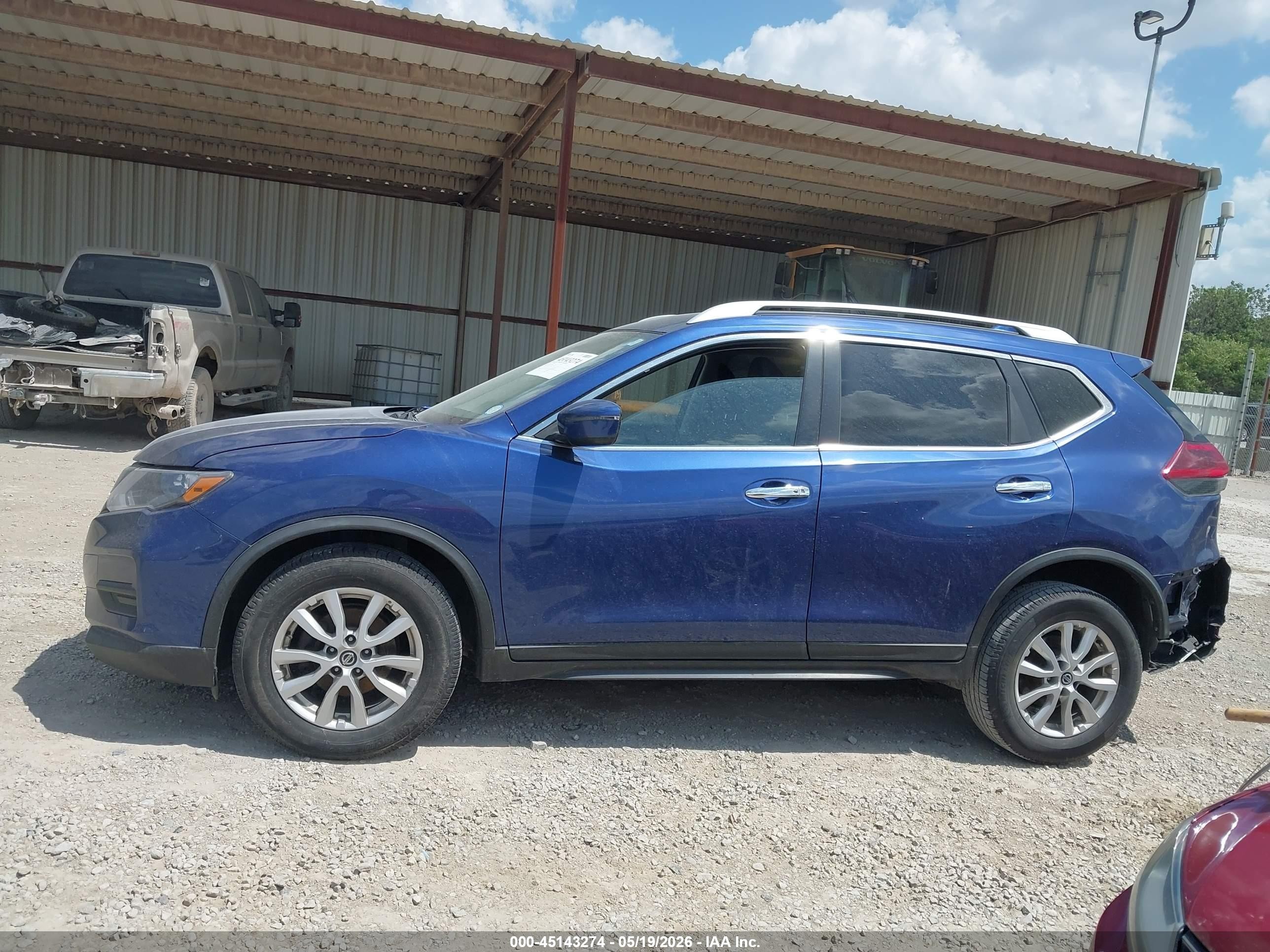 2019 Nissan Rogue Sv Blue vin: KNMAT2MV2KP509854
