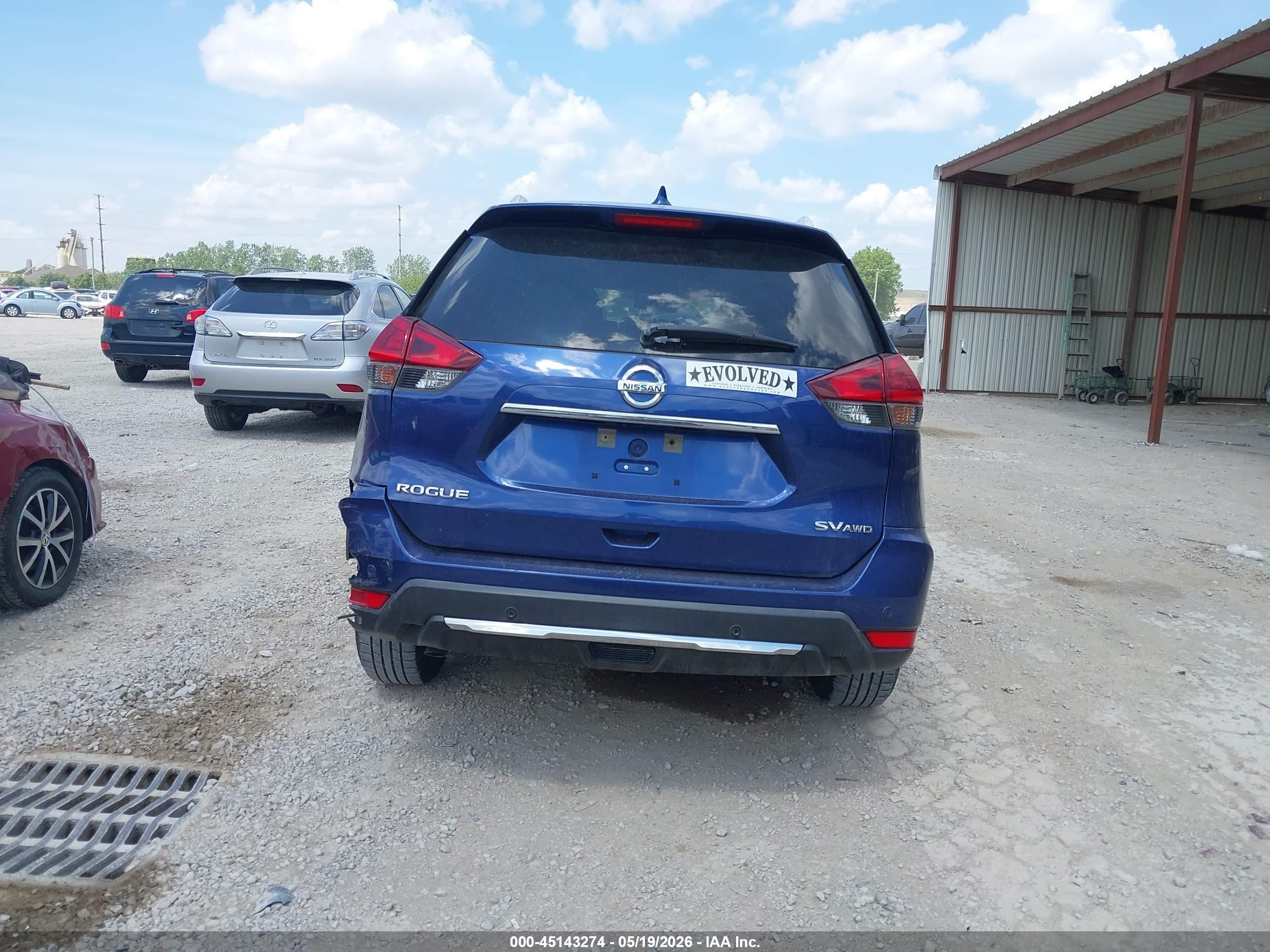 2019 Nissan Rogue Sv Blue vin: KNMAT2MV2KP509854