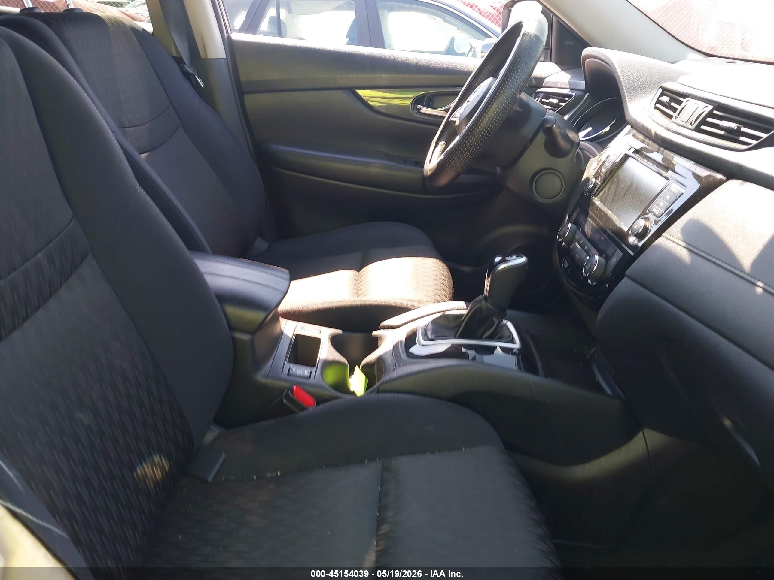 2019 Nissan Rogue Sv Черный vin: KNMAT2MV2KP530395