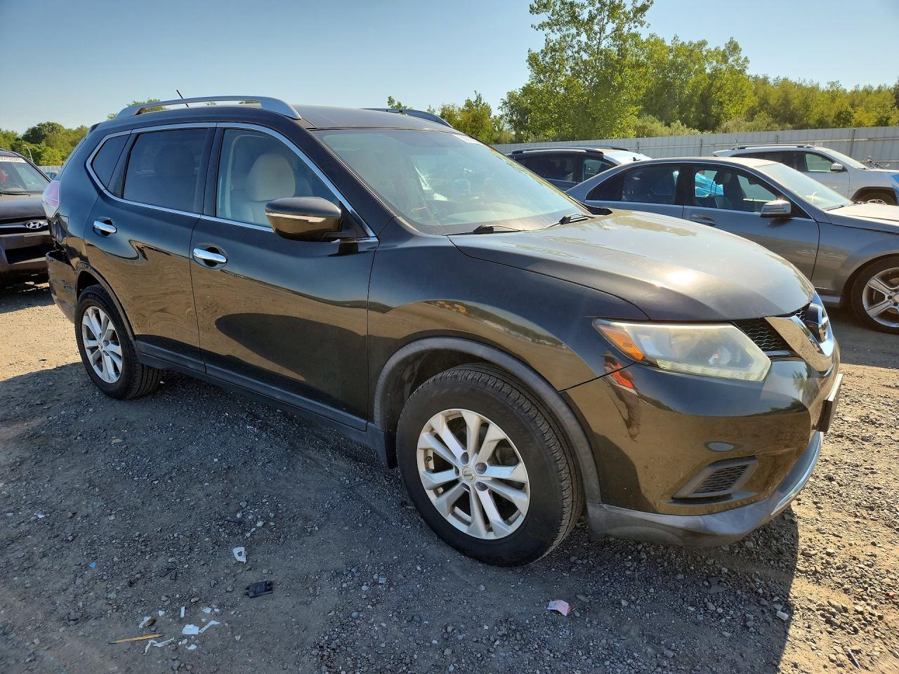 2015 Nissan Rogue Sv Green vin: KNMAT2MV3FP504345