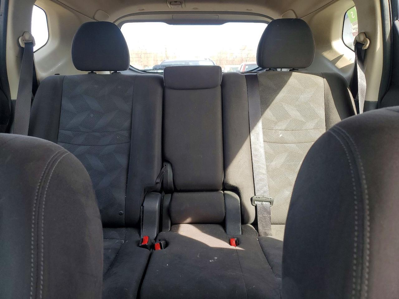 2015 Nissan Rogue S Black vin: KNMAT2MV3FP509433