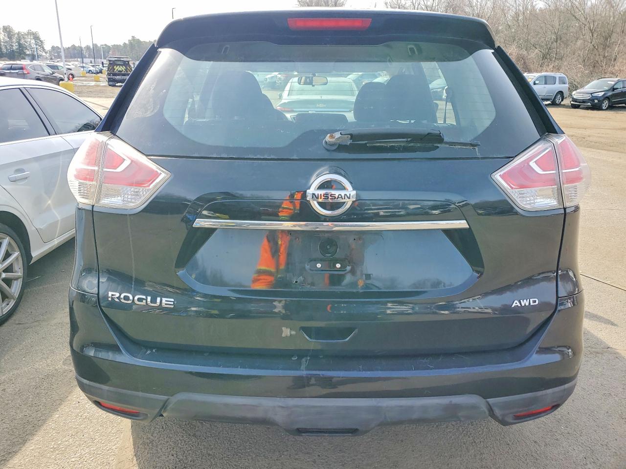 2015 Nissan Rogue S Black vin: KNMAT2MV3FP509433