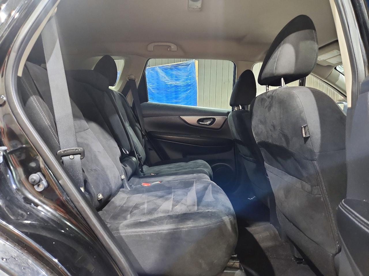 2015 Nissan Rogue Sv Black vin: KNMAT2MV3FP525423