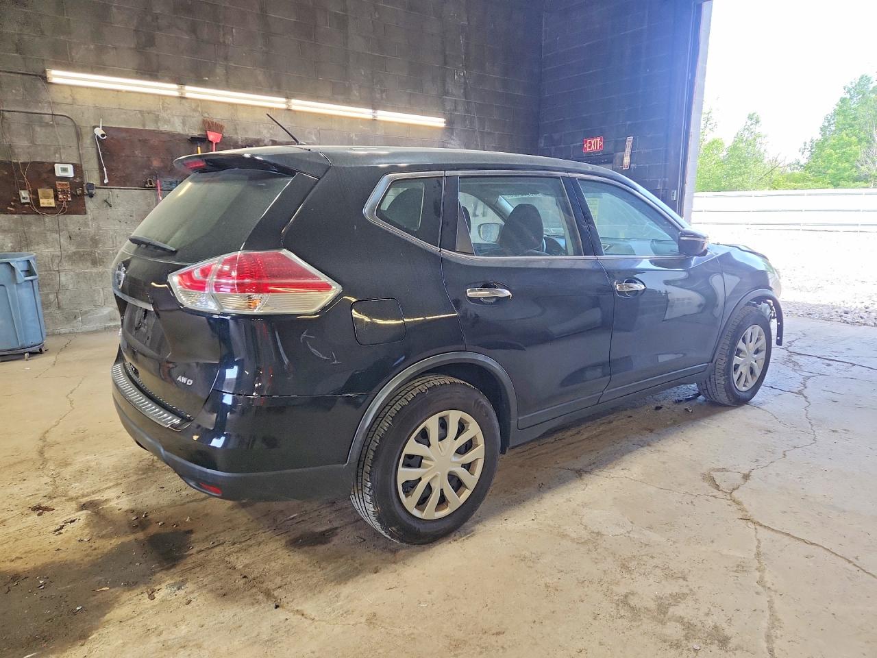 2015 Nissan Rogue S Black vin: KNMAT2MV3FP526684