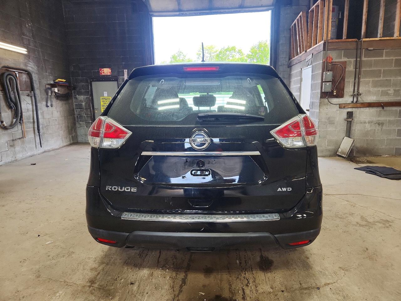 2015 Nissan Rogue S Black vin: KNMAT2MV3FP526684