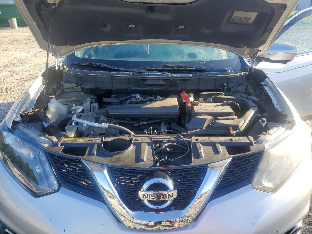 2015 Nissan Rogue Sv Silver vin: KNMAT2MV3FP537376