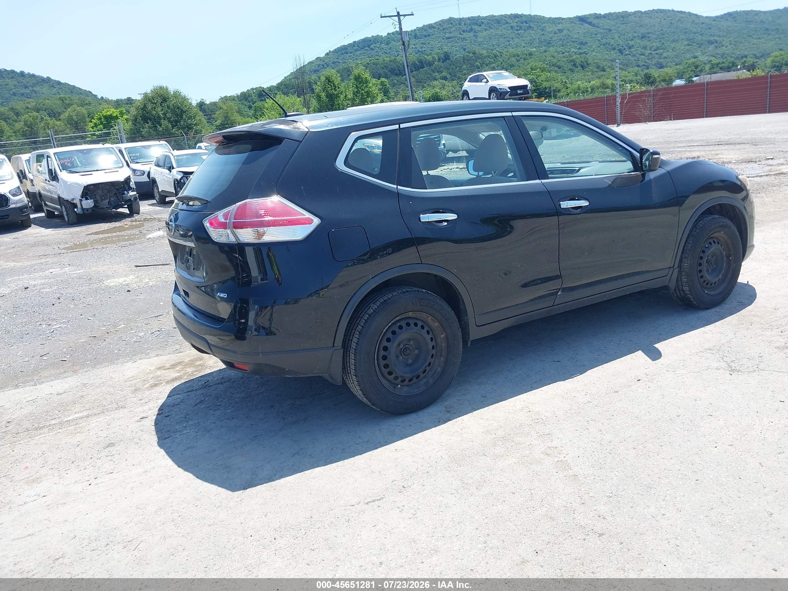 2015 Nissan Rogue S Black vin: KNMAT2MV3FP562827