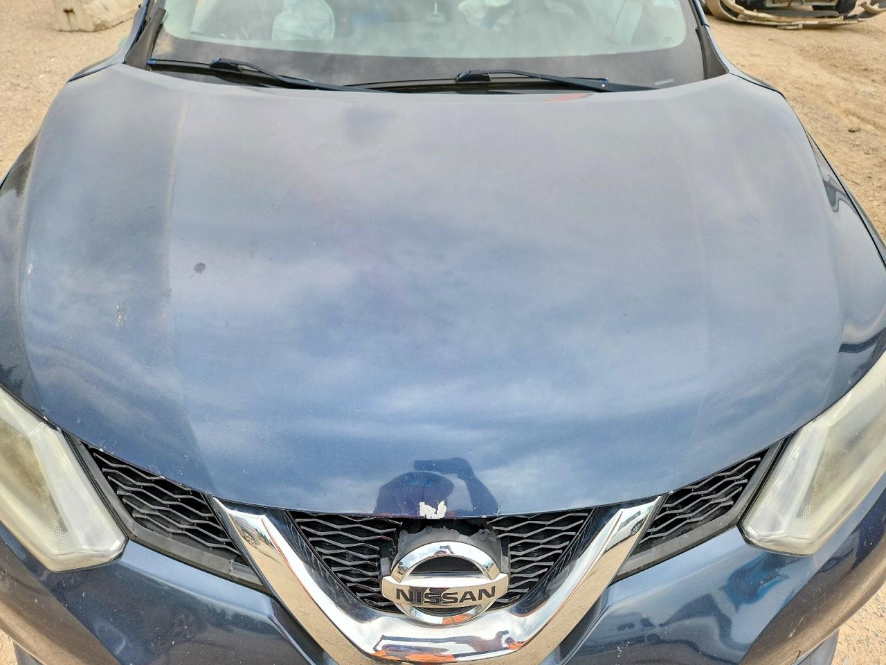 2015 Nissan Rogue S Blue vin: KNMAT2MV3FP563394