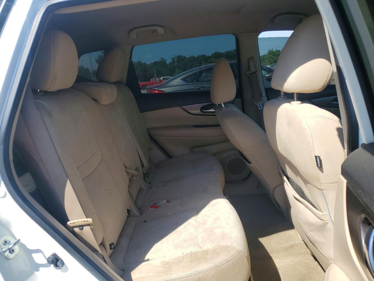 2015 Nissan Rogue Sv White vin: KNMAT2MV3FP567011