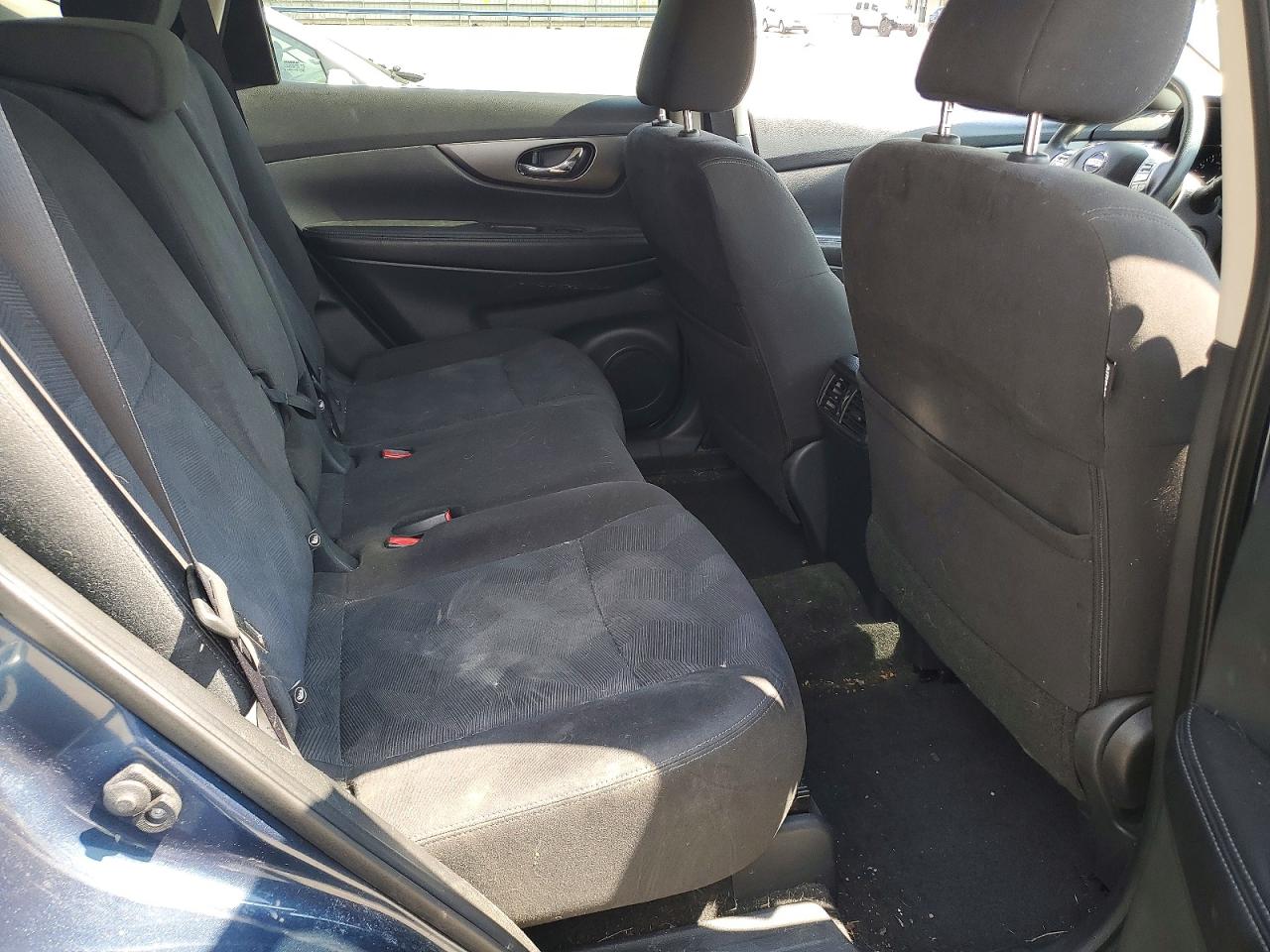2015 Nissan Rogue Sv Blue vin: KNMAT2MV3FP577229