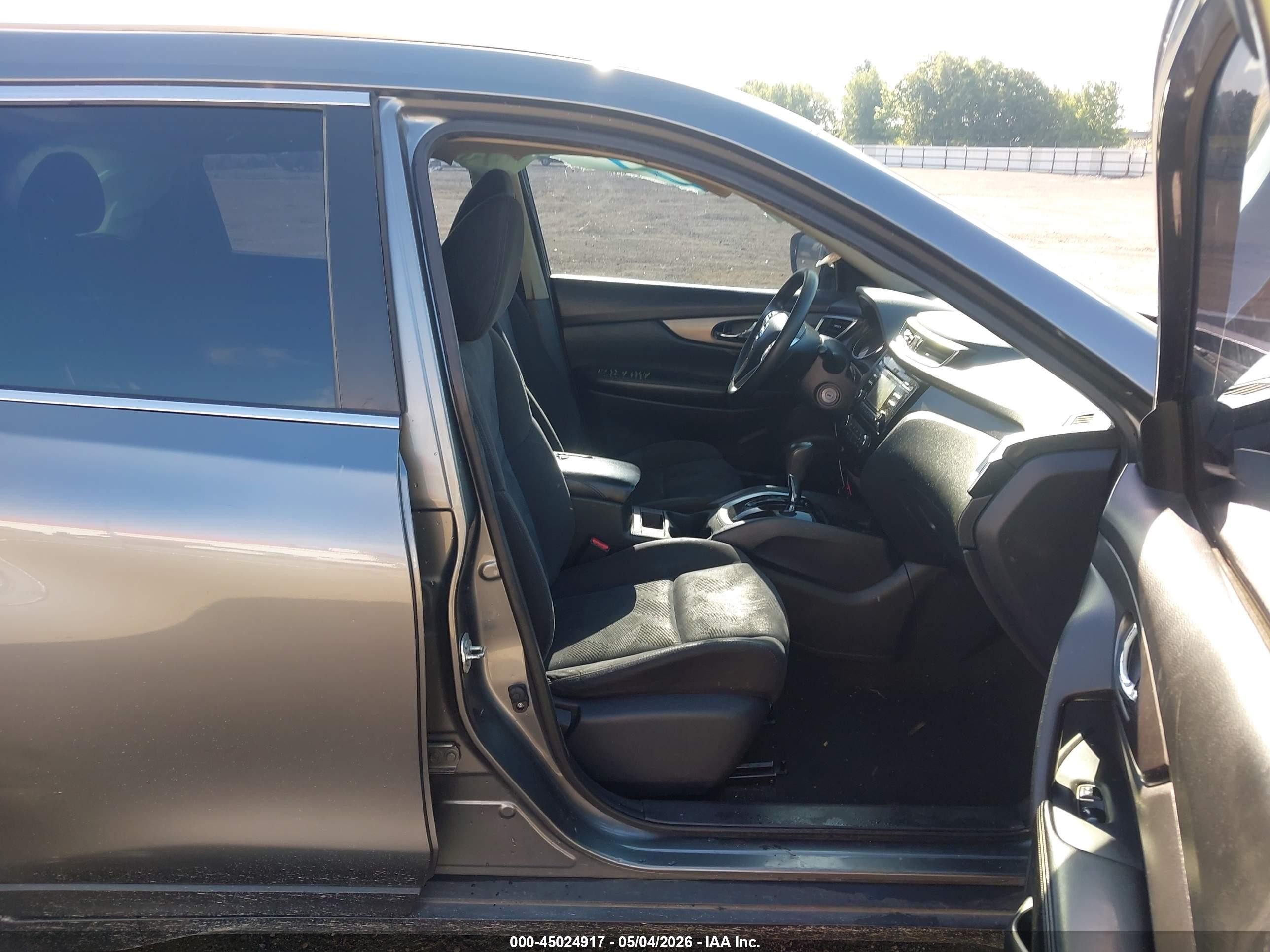 2015 Nissan Rogue S Gray vin: KNMAT2MV3FP578266