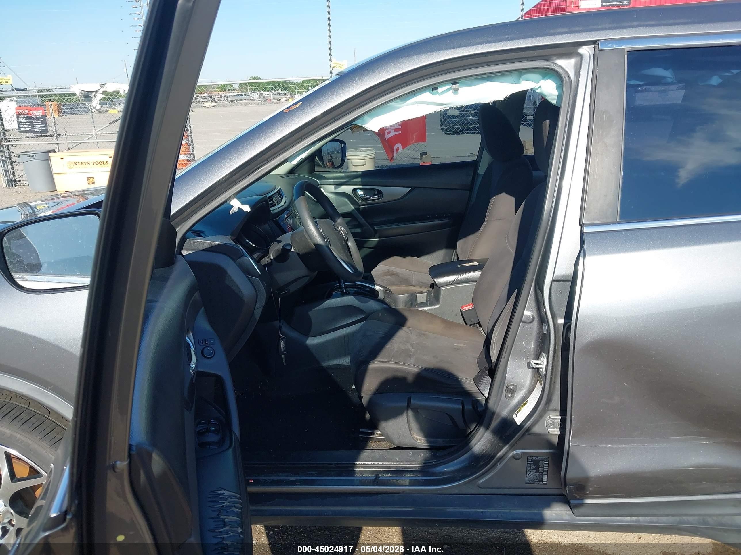 2015 Nissan Rogue S Gray vin: KNMAT2MV3FP578266