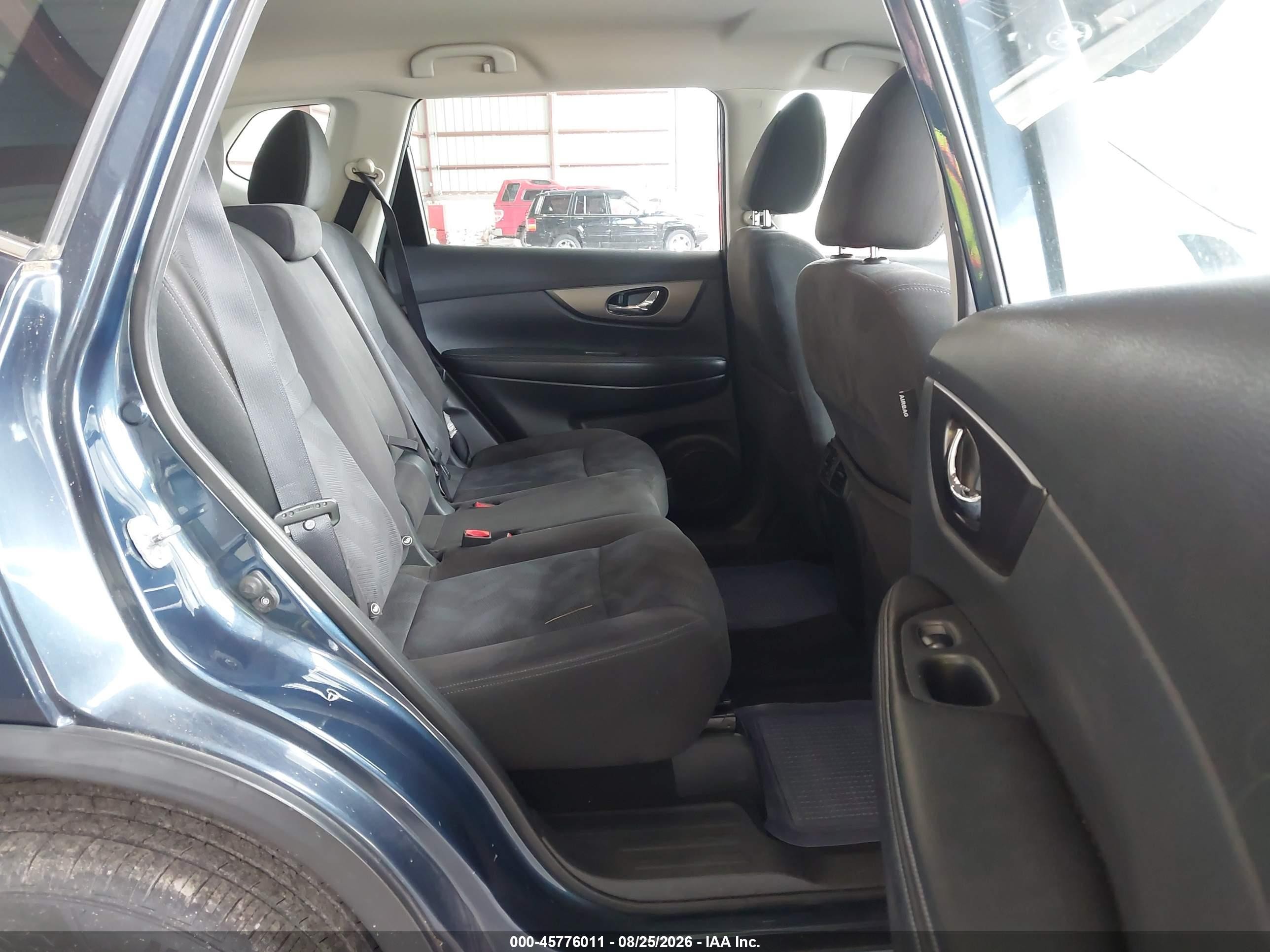 2015 Nissan Rogue S Blue vin: KNMAT2MV3FP582303