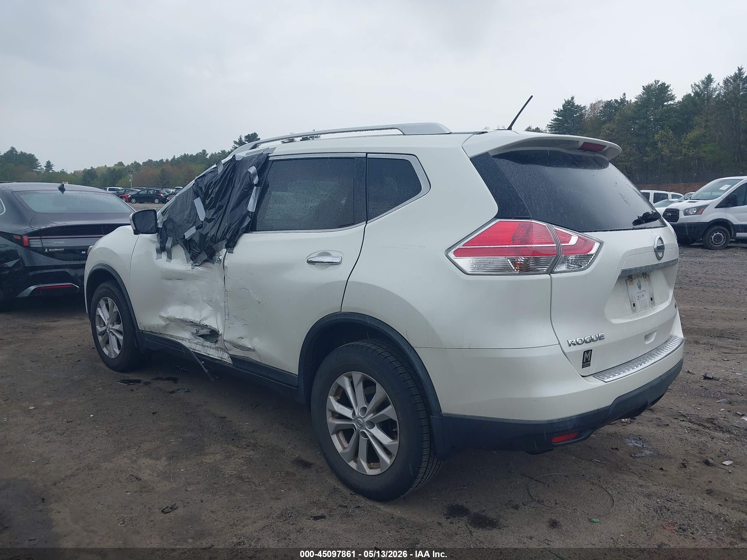 2015 Nissan Rogue Sv White vin: KNMAT2MV3FP590708