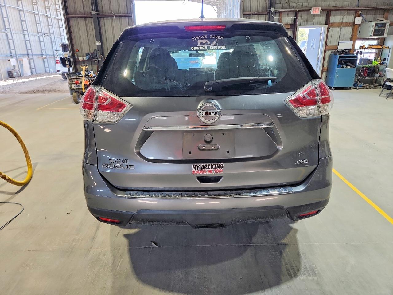 2016 Nissan Rogue S Gray vin: KNMAT2MV3GP660872
