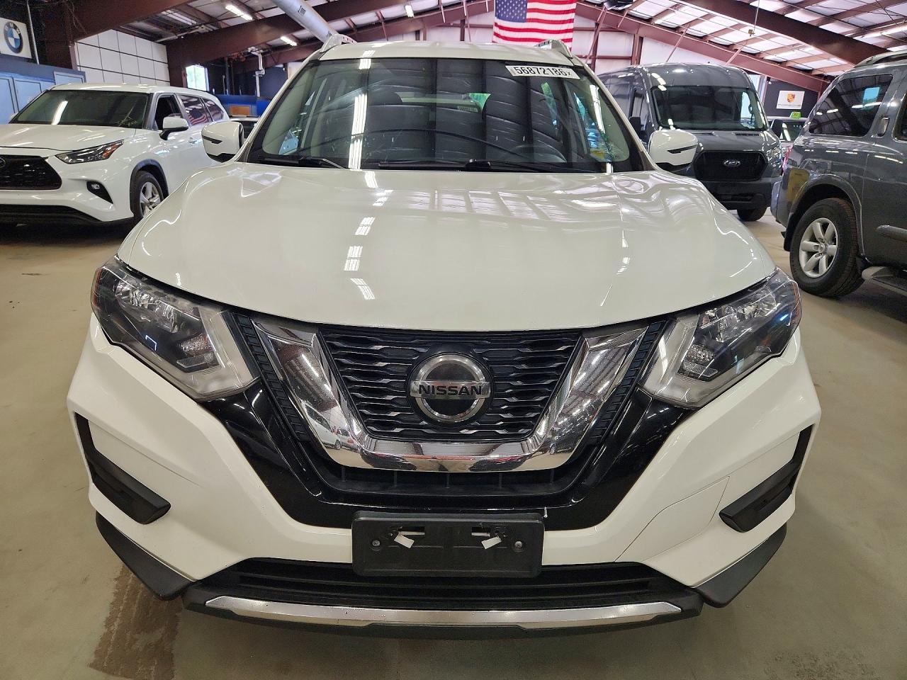 2018 Nissan Rogue Sv Белый vin: KNMAT2MV3JP531196