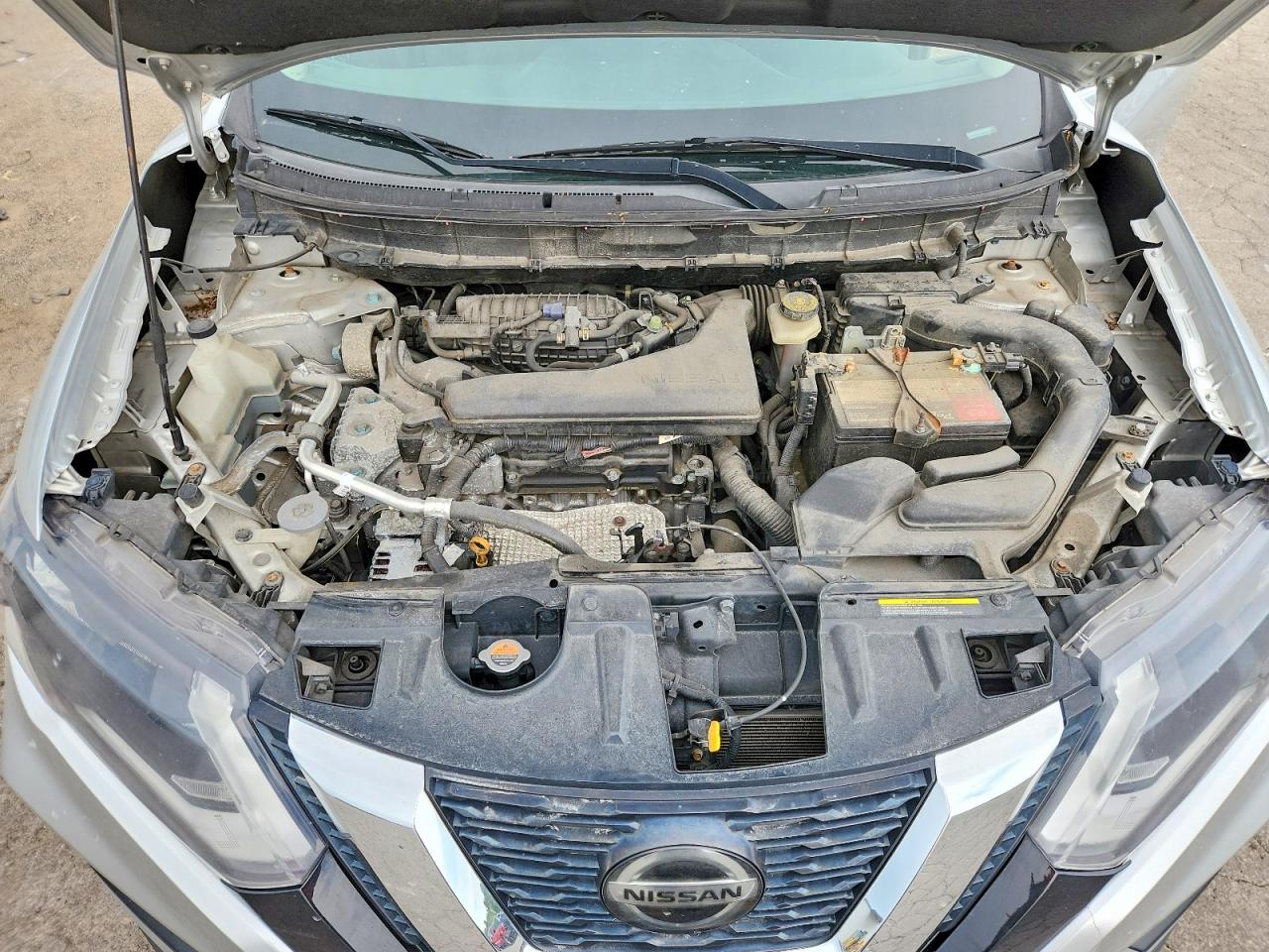 2018 Nissan Rogue S Silver vin: KNMAT2MV3JP547057