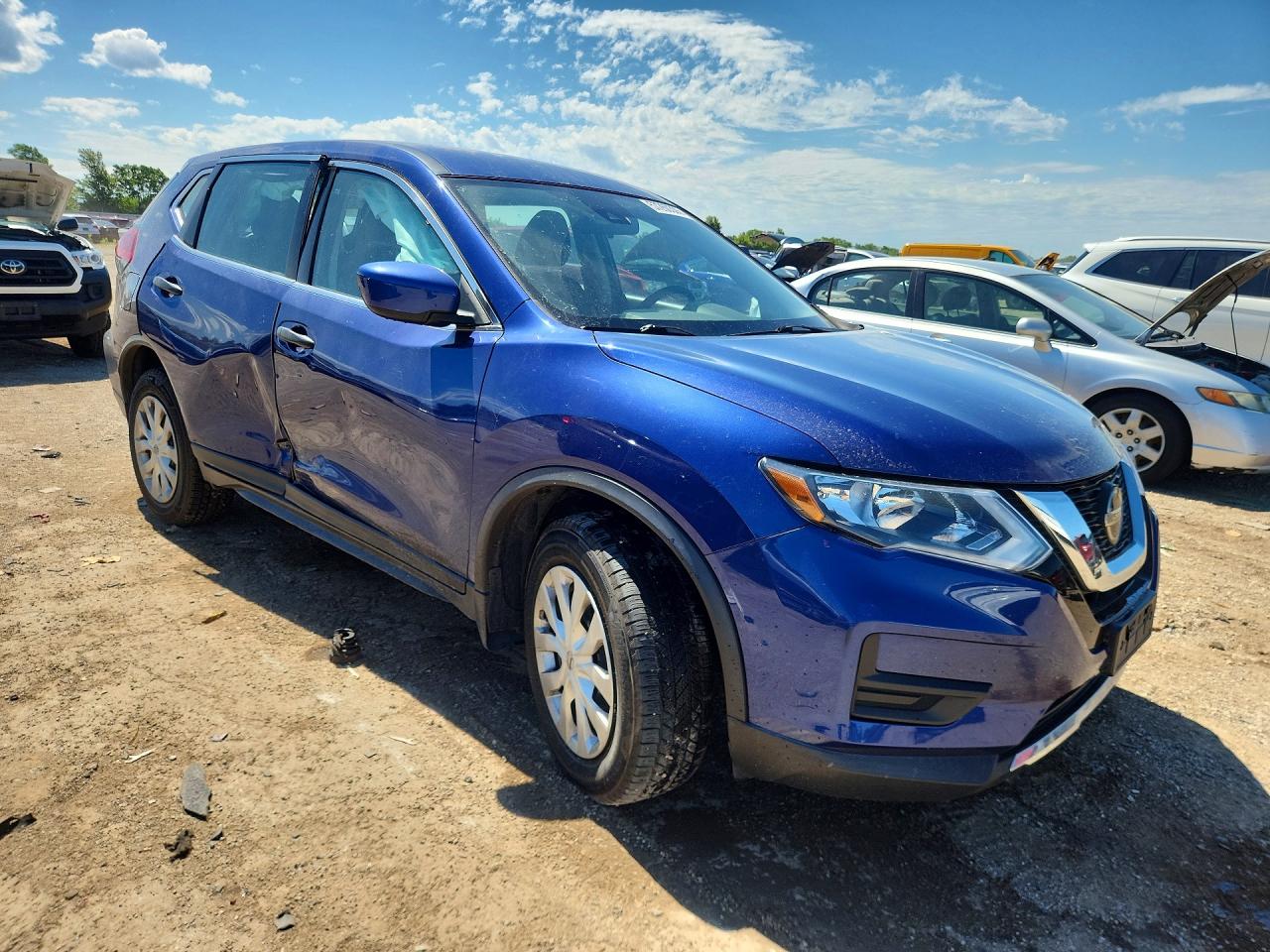 2019 Nissan Rogue S Blue vin: KNMAT2MV3KP536433