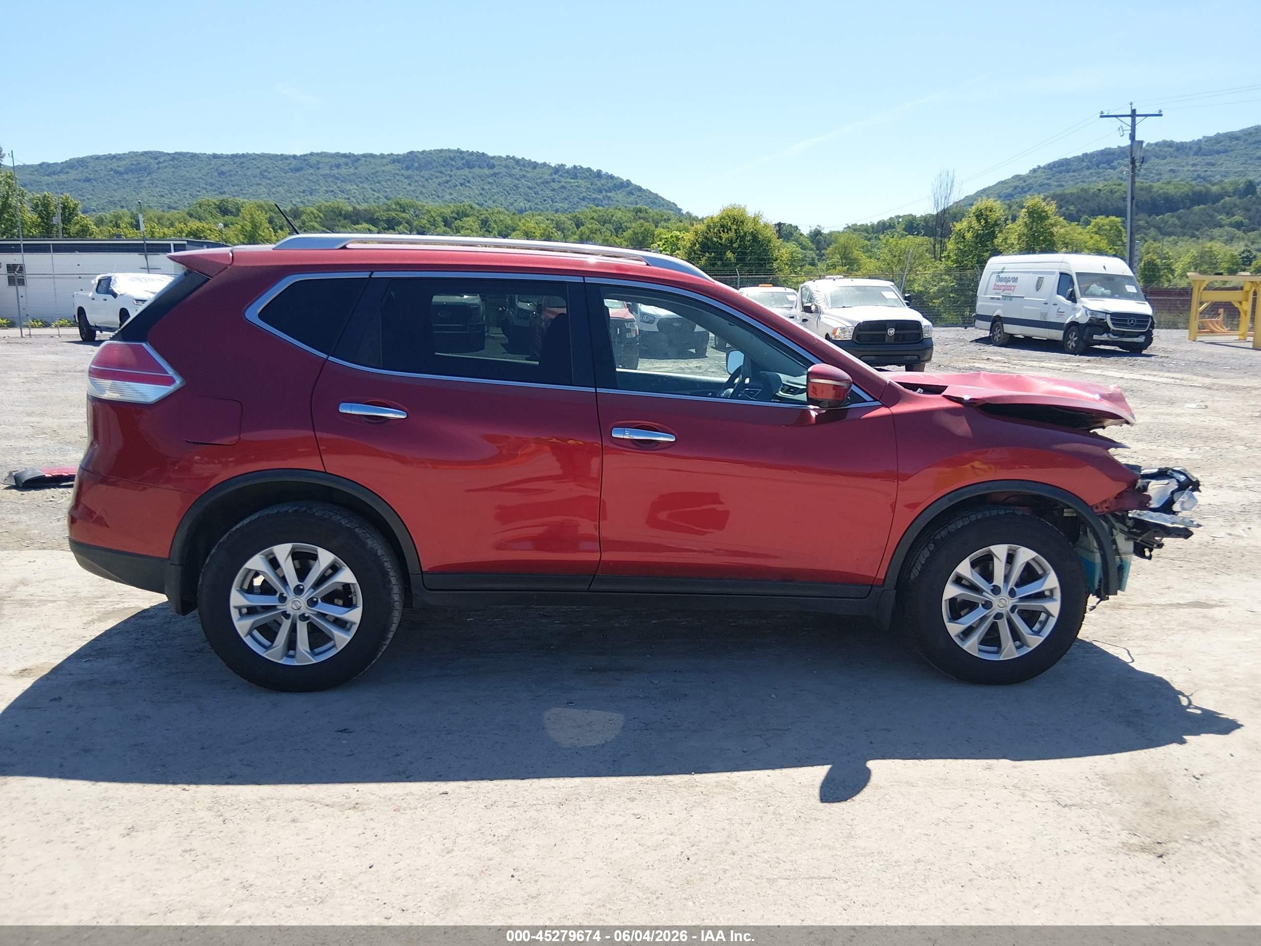 2015 Nissan Rogue Sv Red vin: KNMAT2MV4FP509134