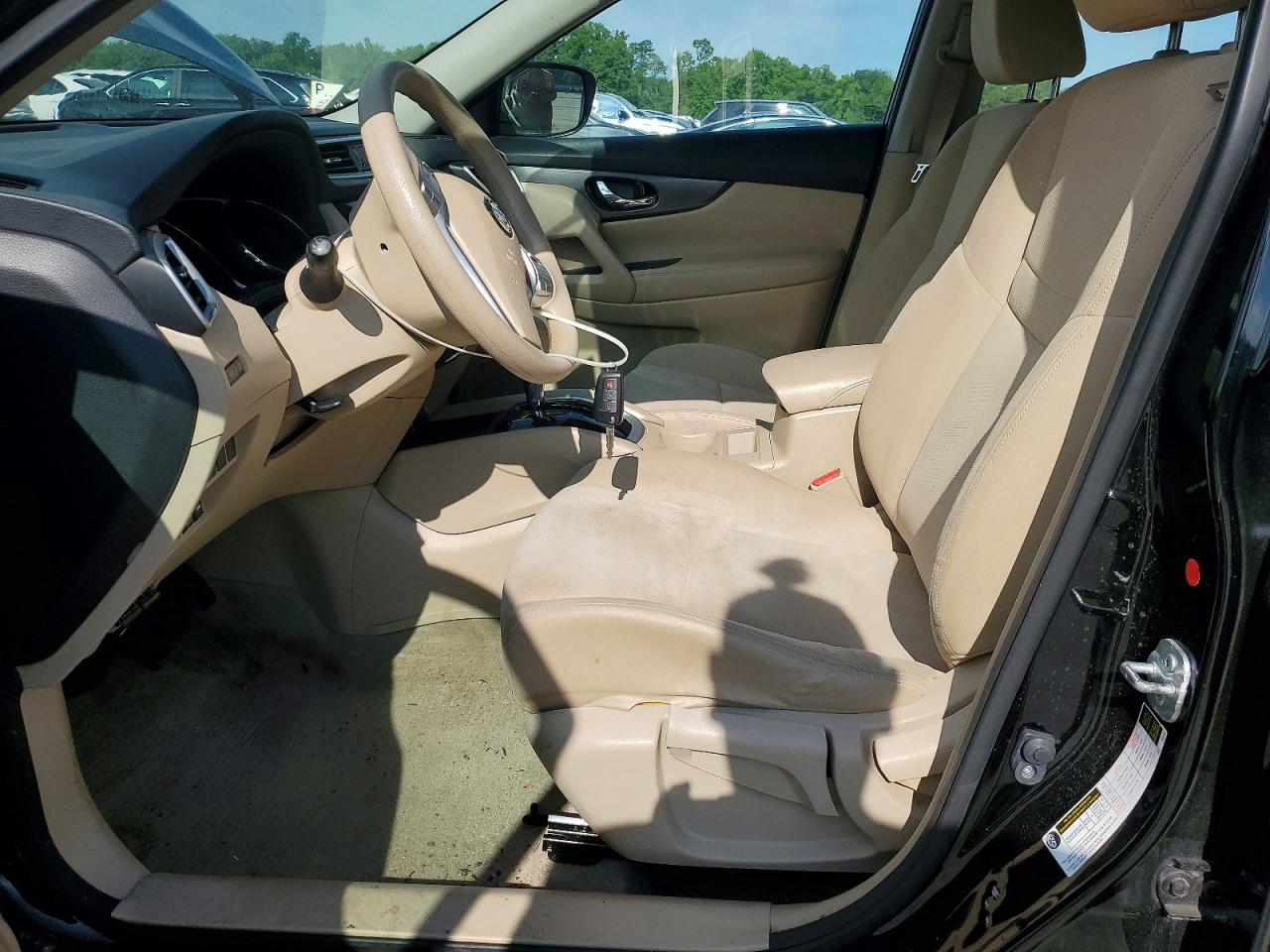 2015 Nissan Rogue S Черный vin: KNMAT2MV4FP512146
