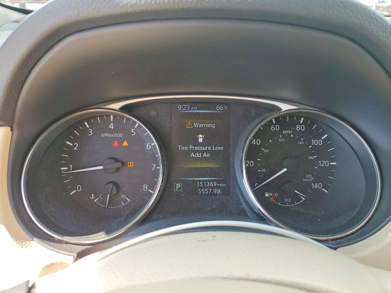 2015 Nissan Rogue S Черный vin: KNMAT2MV4FP512146