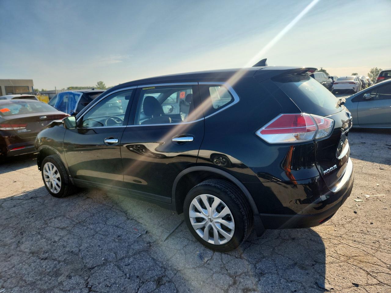2015 Nissan Rogue S Black vin: KNMAT2MV4FP534681