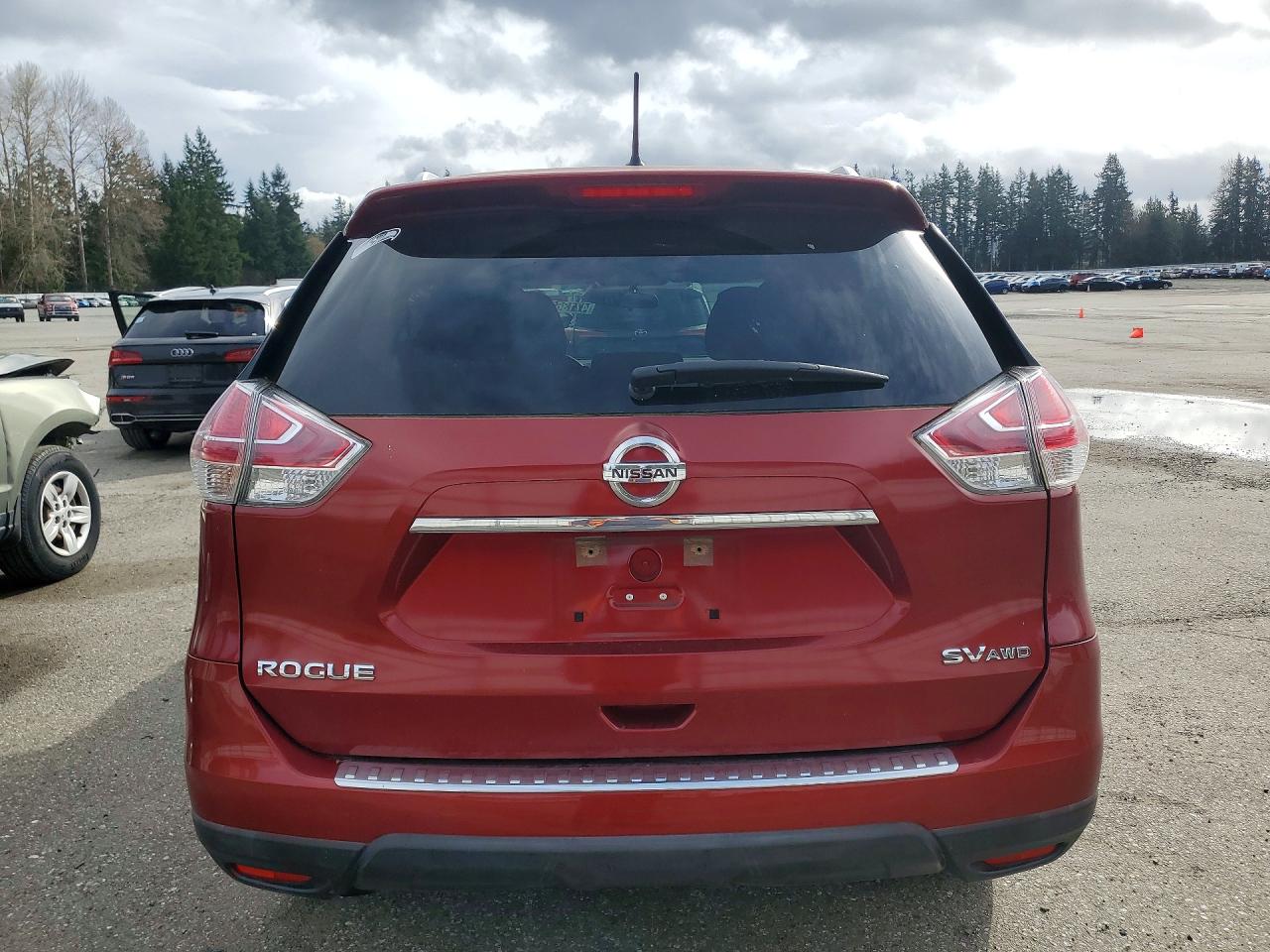 2015 Nissan Rogue Sv Red vin: KNMAT2MV4FP546281