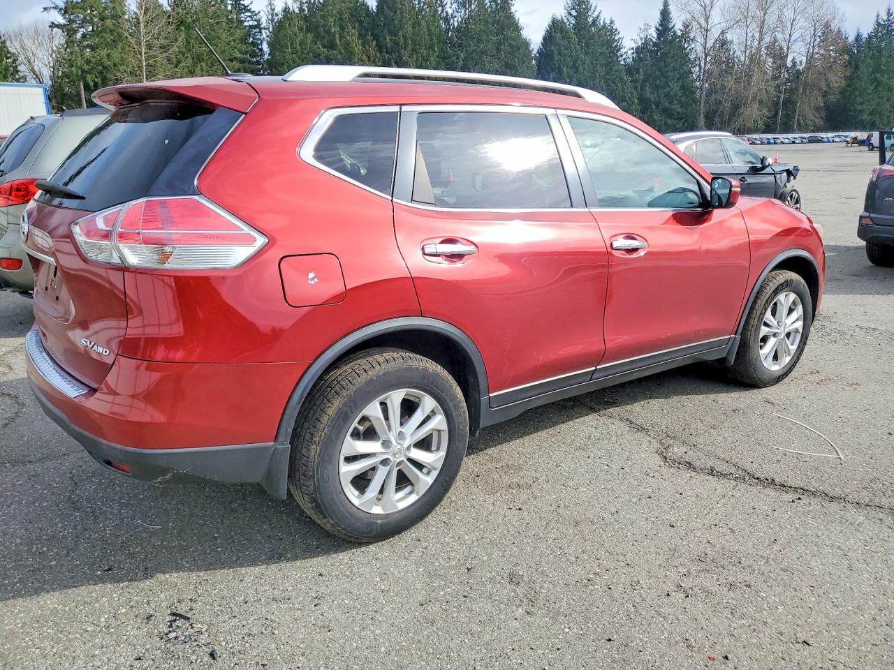 2015 Nissan Rogue Sv Red vin: KNMAT2MV4FP546281