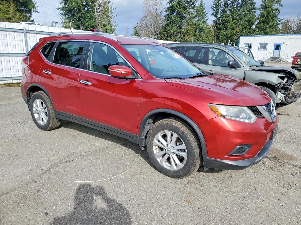 2015 Nissan Rogue Sv Red vin: KNMAT2MV4FP546281