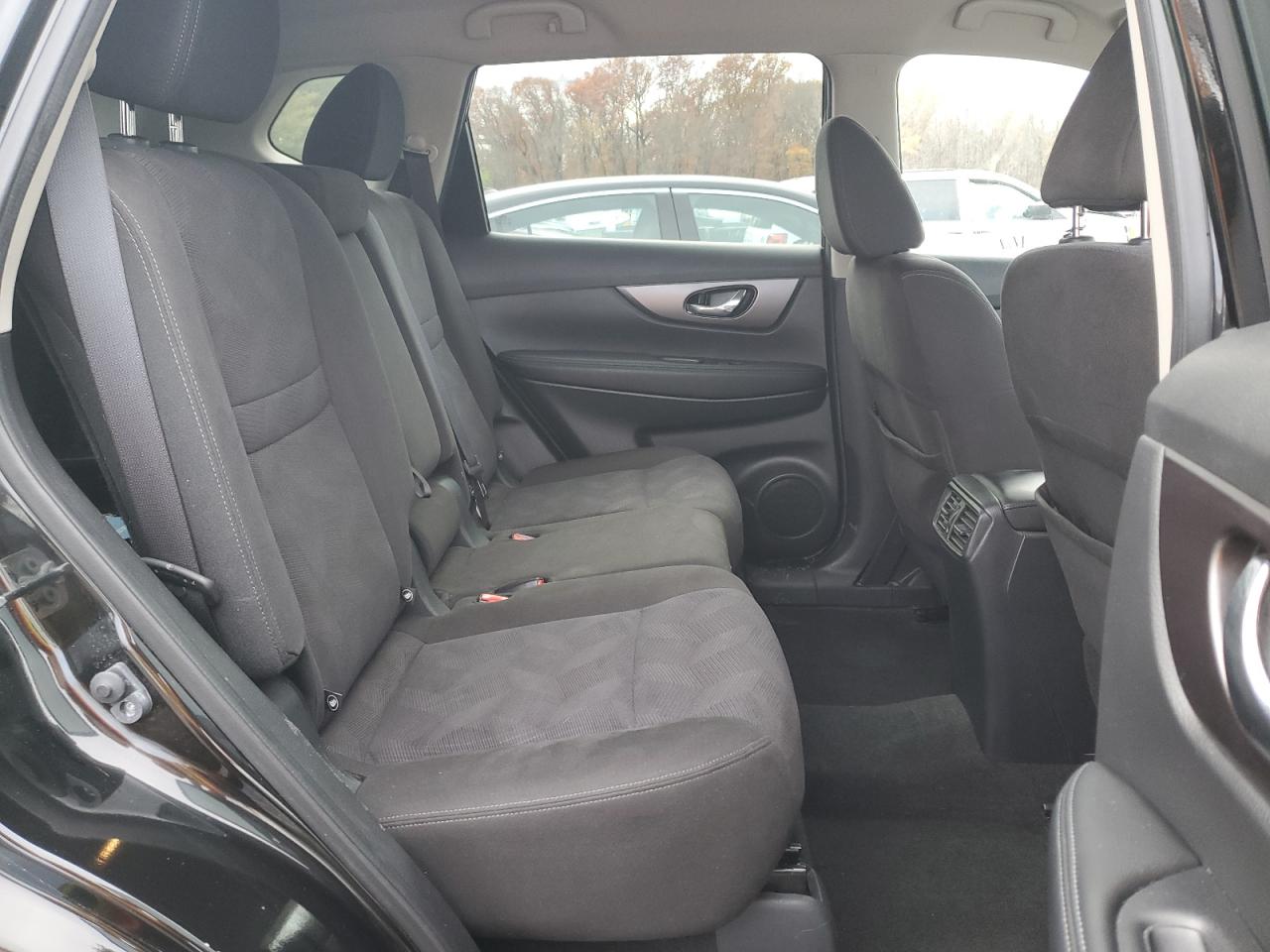 2015 Nissan Rogue S Black vin: KNMAT2MV4FP558530