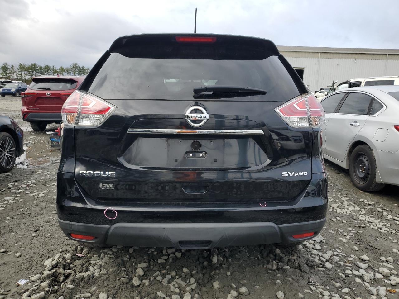 2015 Nissan Rogue S Black vin: KNMAT2MV4FP558530