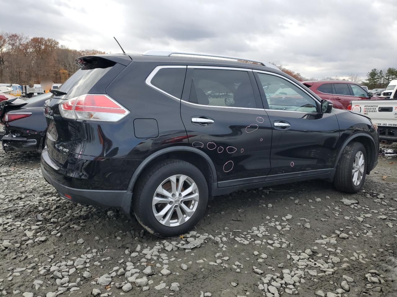 2015 Nissan Rogue S Black vin: KNMAT2MV4FP558530