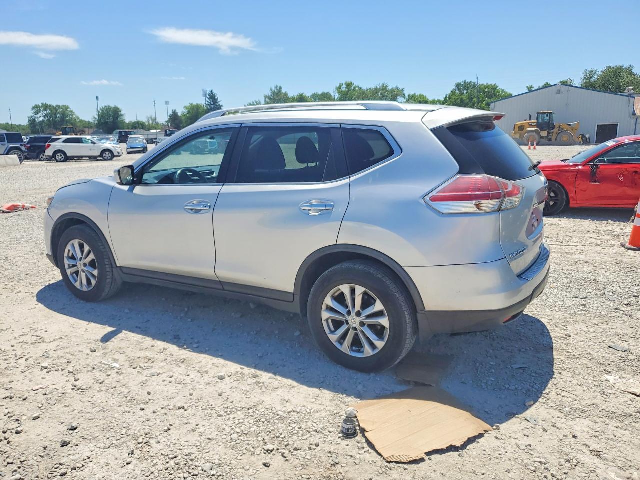 2015 Nissan Rogue Sv Silver vin: KNMAT2MV4FP563355