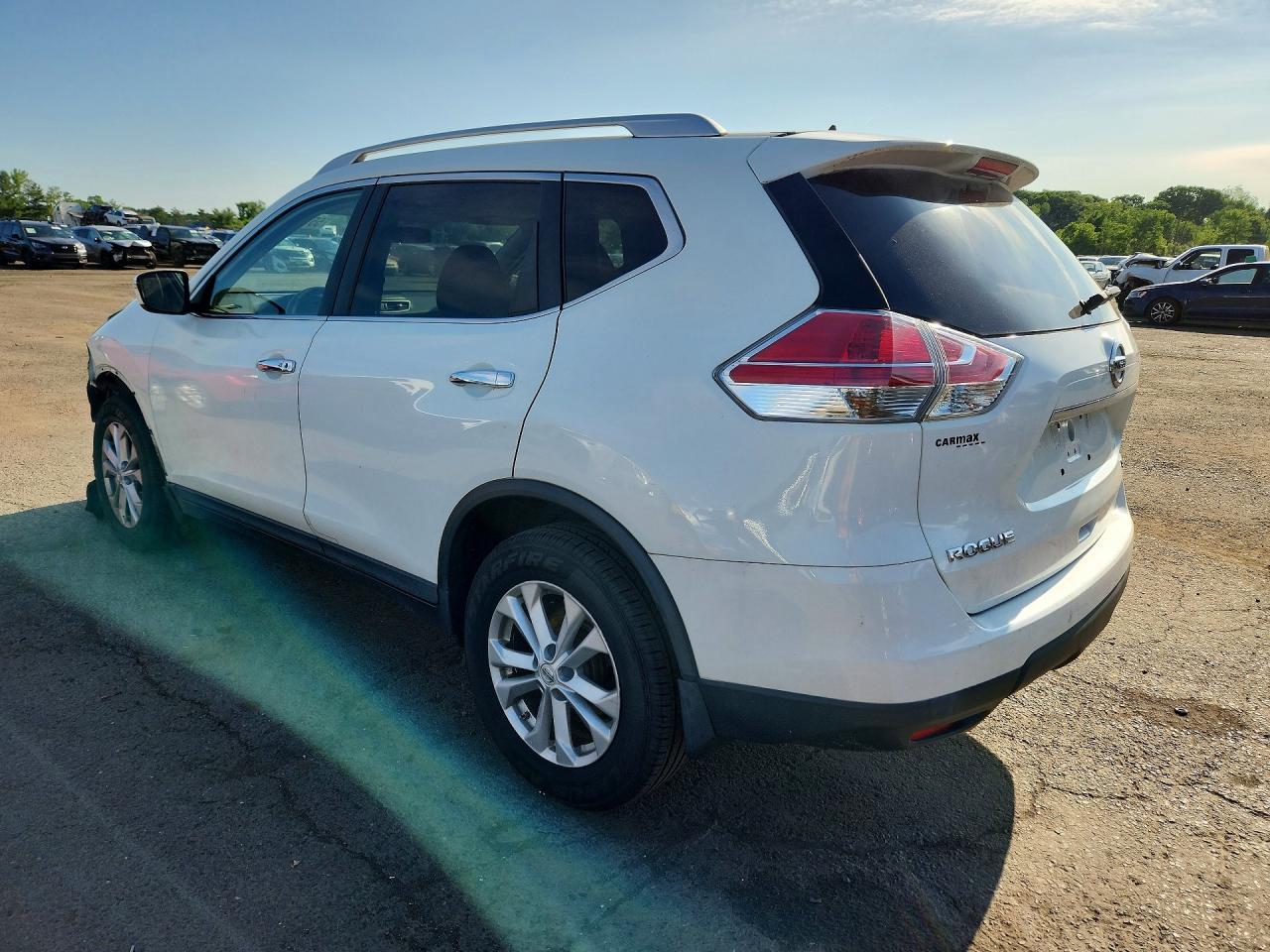 2015 Nissan Rogue Sv White vin: KNMAT2MV4FP573500