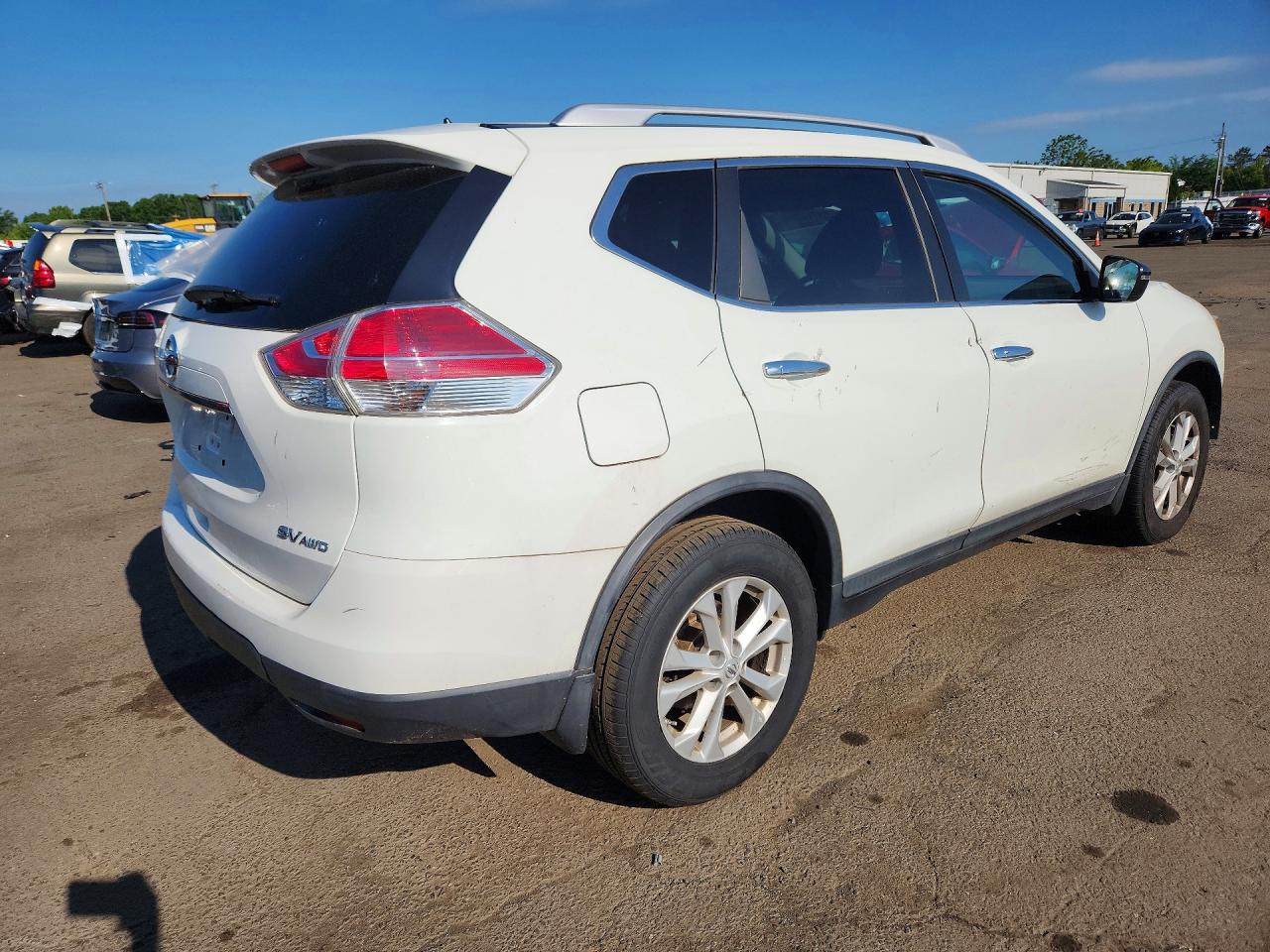2015 Nissan Rogue Sv White vin: KNMAT2MV4FP573500