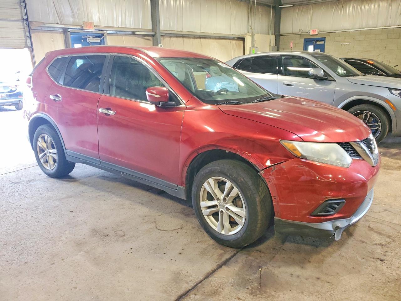 2015 Nissan Rogue S Красный vin: KNMAT2MV4FP583315
