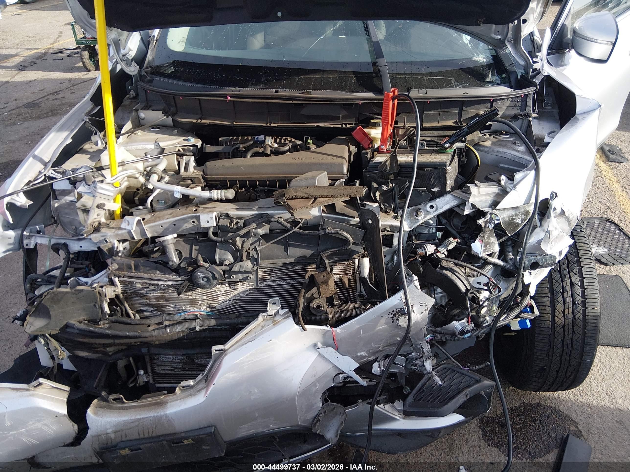 2015 Nissan Rogue S Silver vin: KNMAT2MV4FP591513