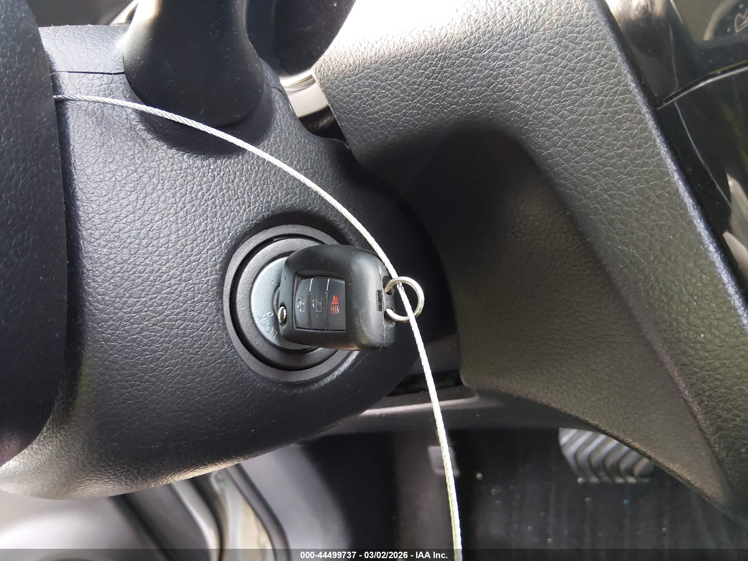 2015 Nissan Rogue S Silver vin: KNMAT2MV4FP591513