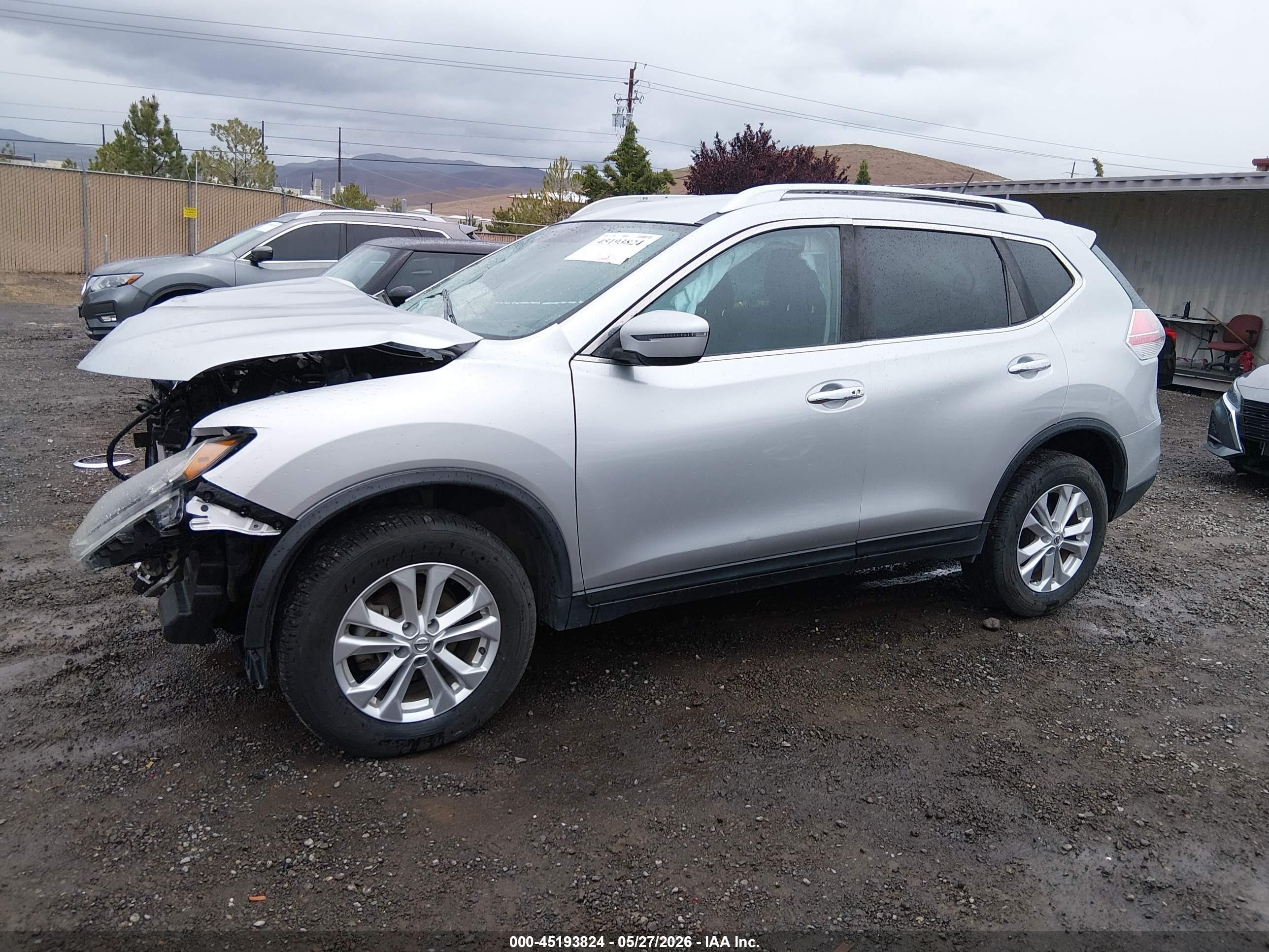 2016 Nissan Rogue Sv Silver vin: KNMAT2MV4GP736244