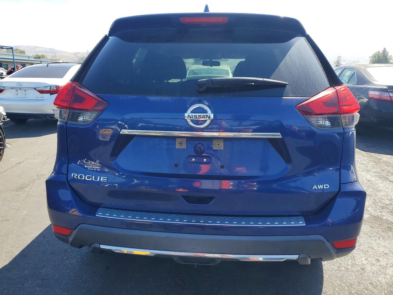 2017 Nissan Rogue S Blue vin: KNMAT2MV4HP585097