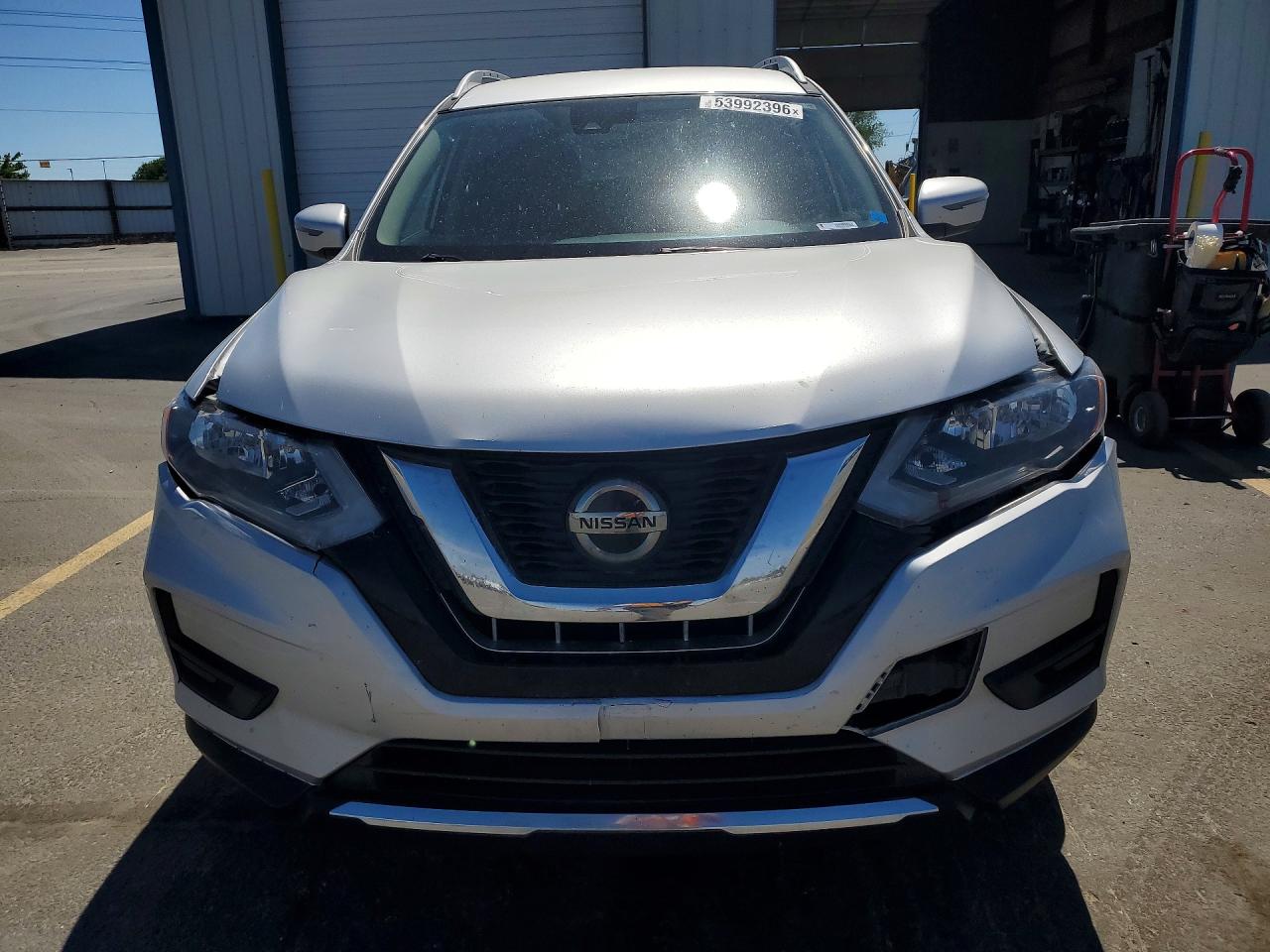 2019 Nissan Rogue Sv Silver vin: KNMAT2MV4KP507510