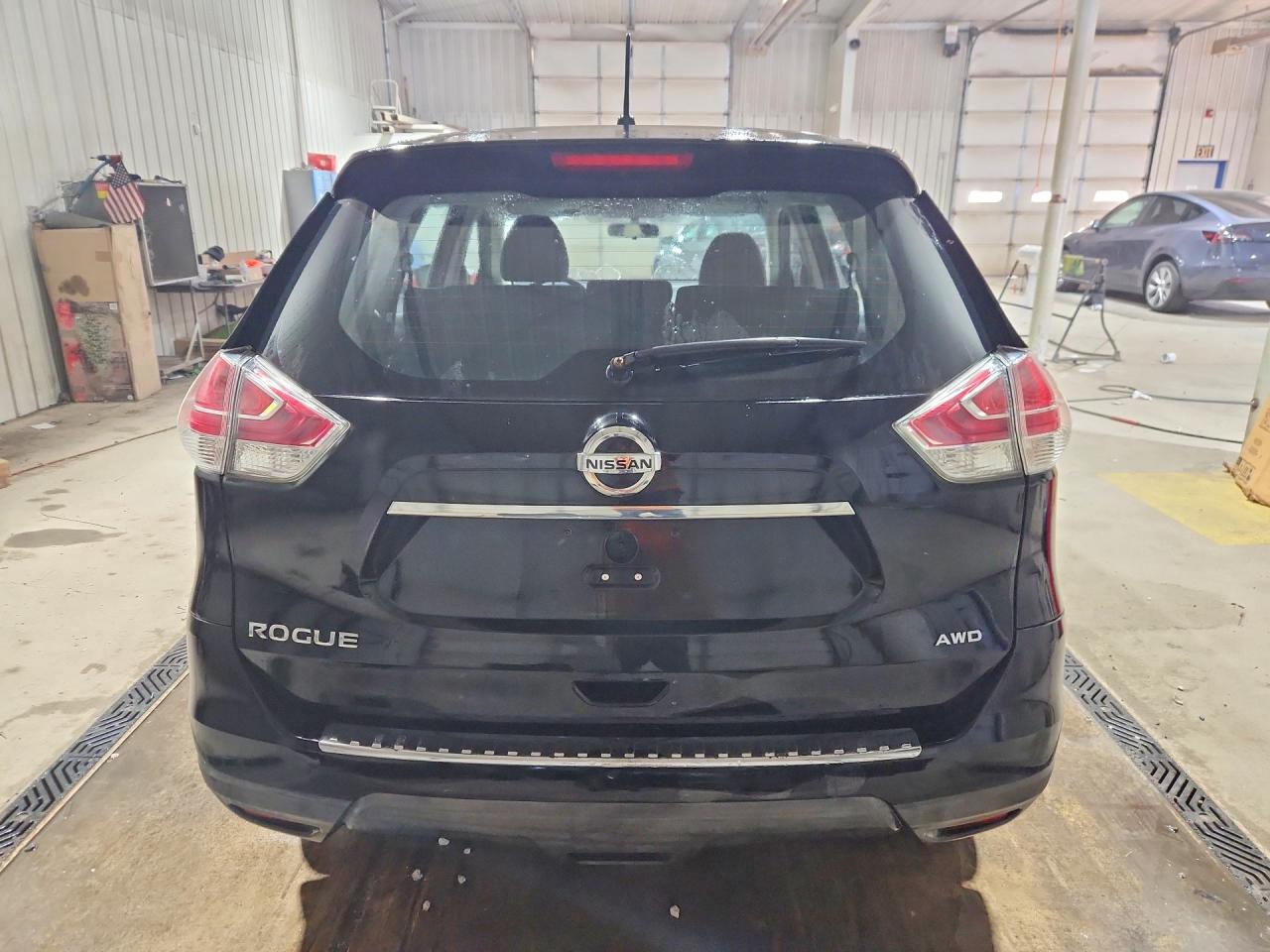 2015 Nissan Rogue S Черный vin: KNMAT2MV5FP509532