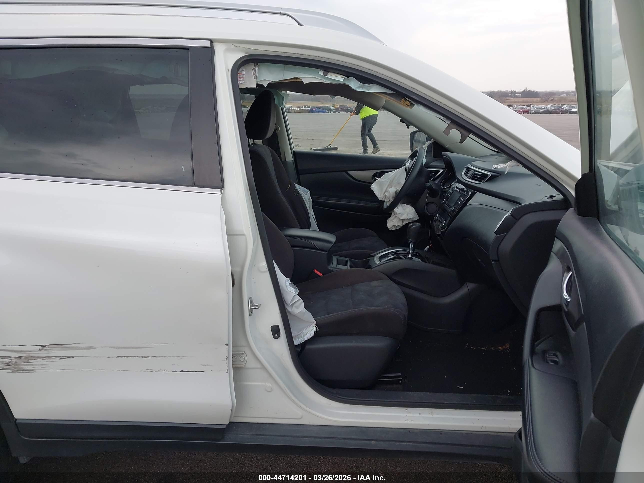 2015 Nissan Rogue Sv White vin: KNMAT2MV5FP520837