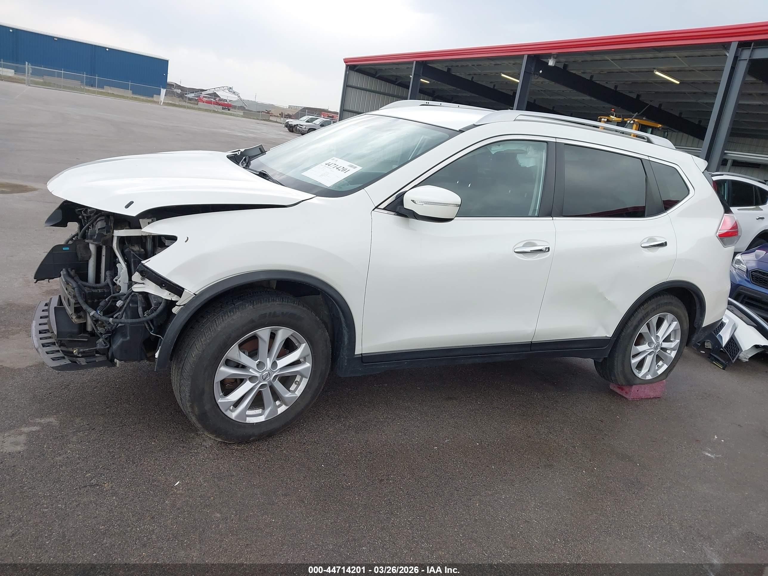 2015 Nissan Rogue Sv White vin: KNMAT2MV5FP520837