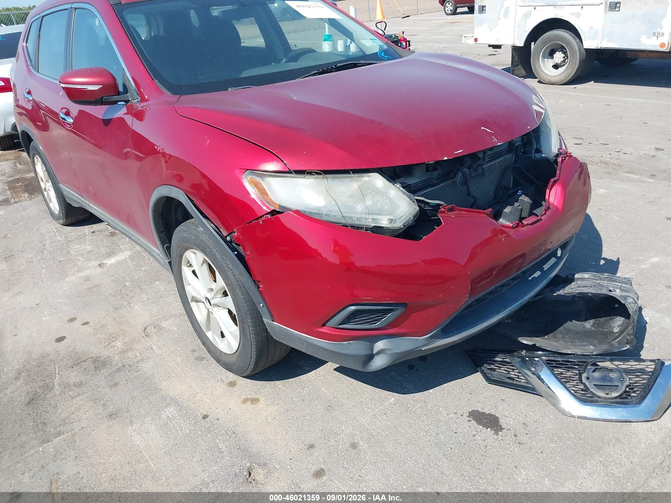 2015 Nissan Rogue S Red vin: KNMAT2MV5FP527898