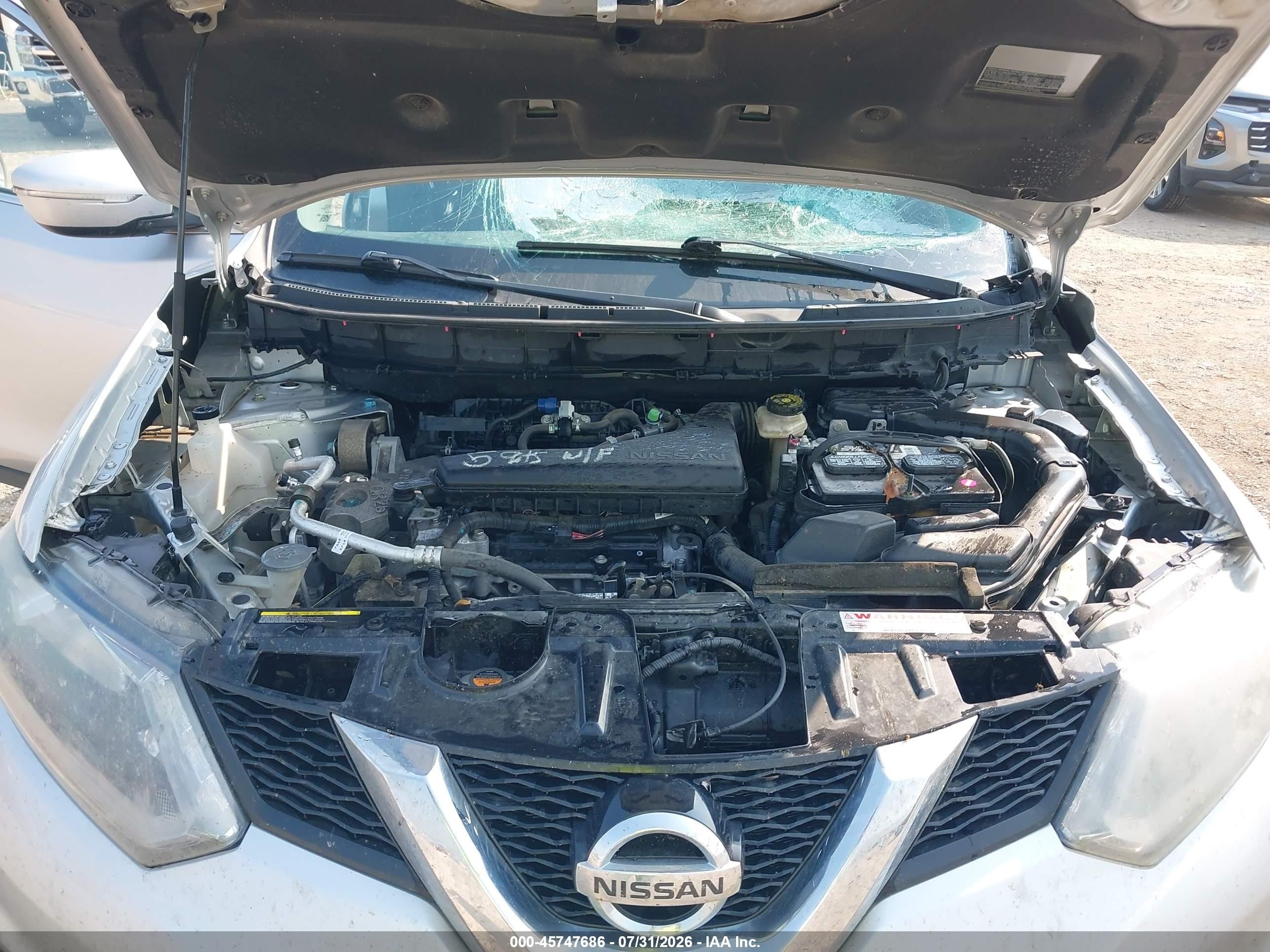 2015 Nissan Rogue Sv Silver vin: KNMAT2MV5FP552607
