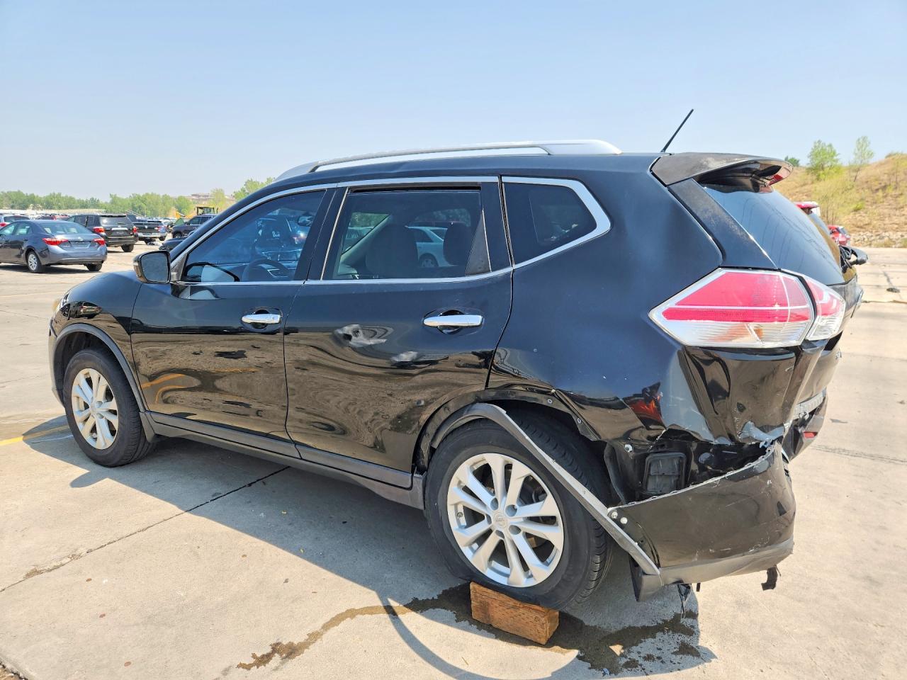 2015 Nissan Rogue Sv Черный vin: KNMAT2MV5FP569388
